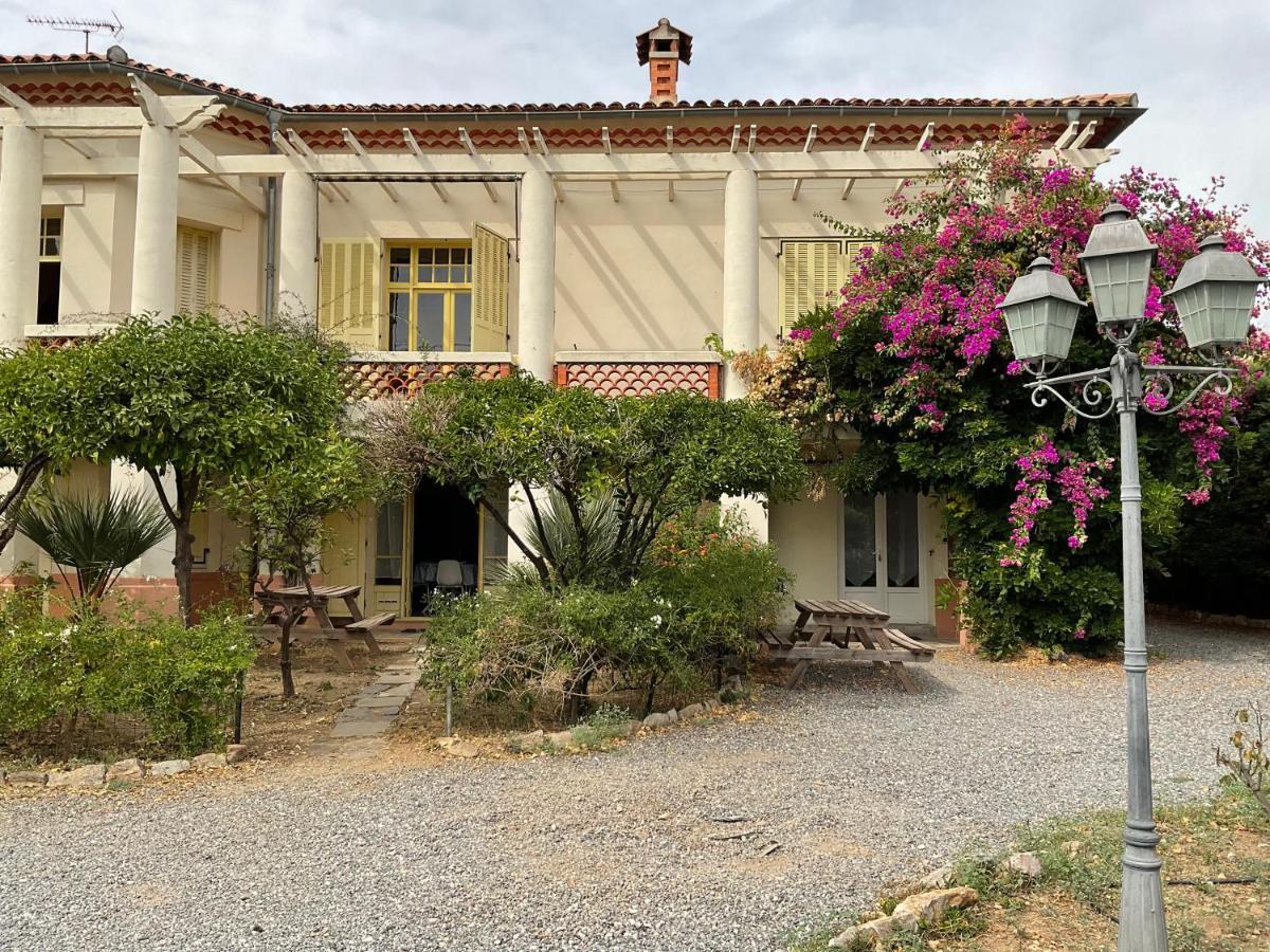 Villa La Provence Йер Экстерьер фото